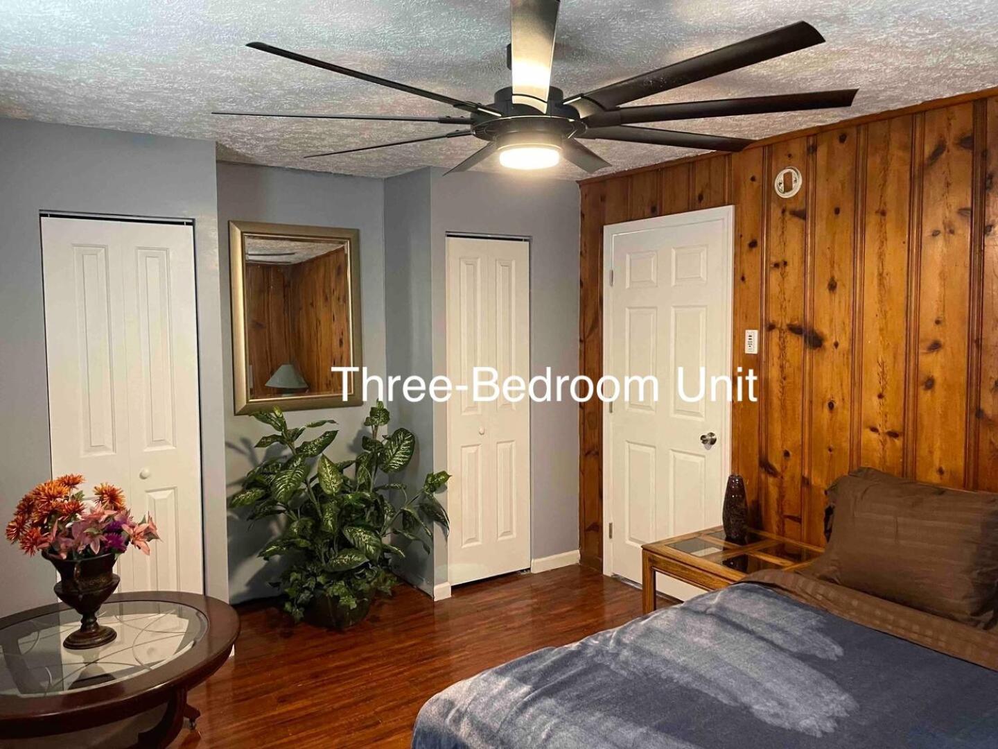 Derby Getaway * Louisville-Jefferson County